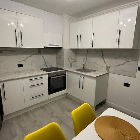 Ely Apartaments Borşa Exteriör bild